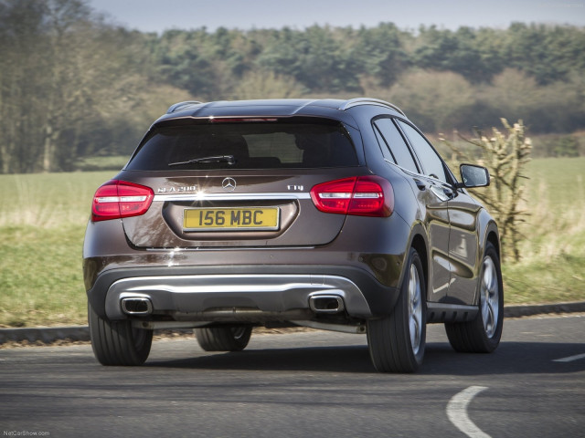 mercedes-benz gla uk-version pic #114896