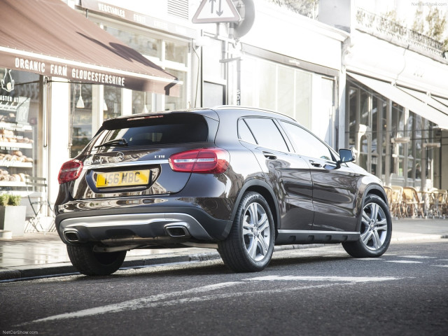 mercedes-benz gla uk-version pic #114898