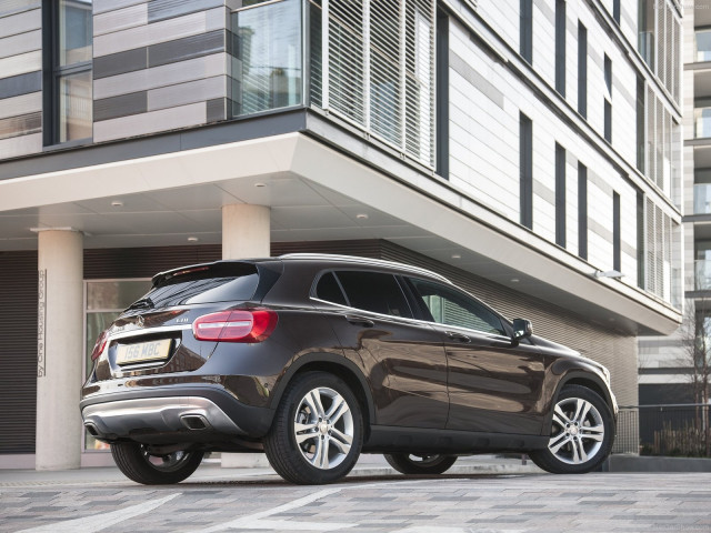 mercedes-benz gla uk-version pic #114900