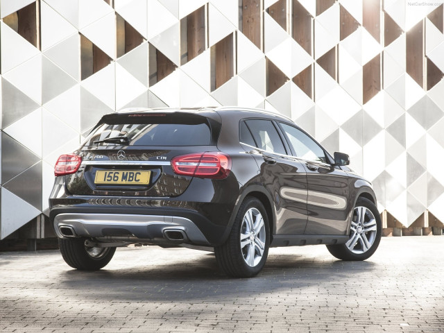 mercedes-benz gla uk-version pic #114910