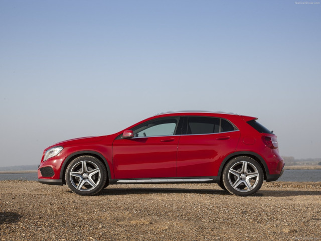 mercedes-benz gla uk-version pic #114923