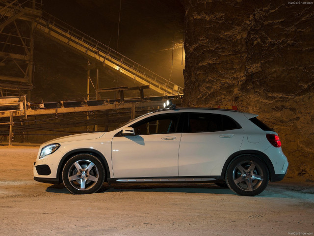 mercedes-benz gla uk-version pic #114926