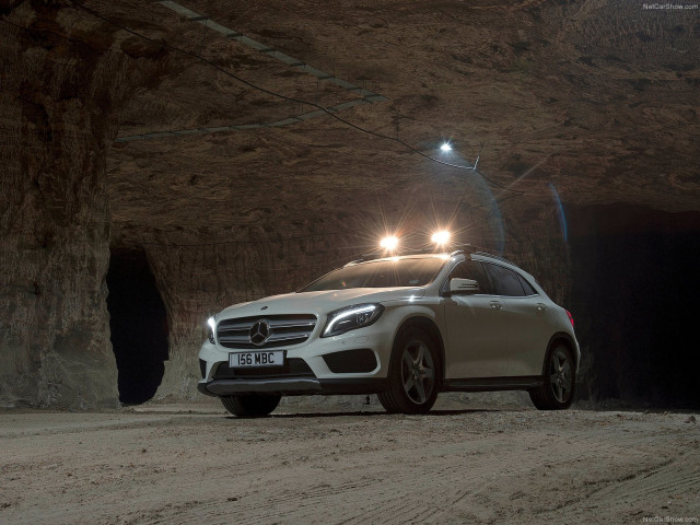 mercedes-benz gla uk-version pic #114942