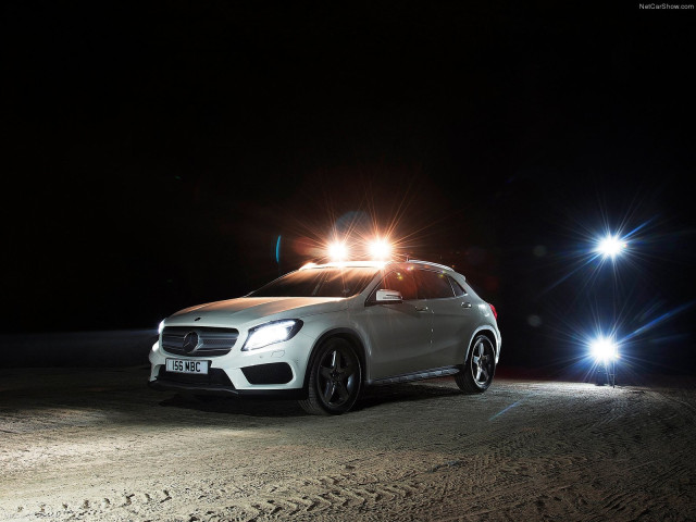 mercedes-benz gla uk-version pic #114945