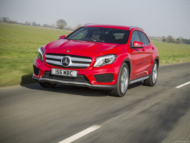 mercedes-benz gla uk-version pic #114948