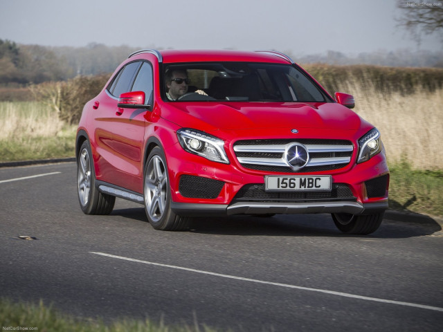 mercedes-benz gla uk-version pic #114957