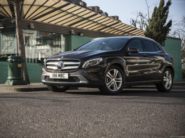 mercedes-benz gla uk-version pic #114958