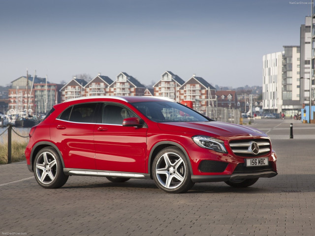 mercedes-benz gla uk-version pic #114959