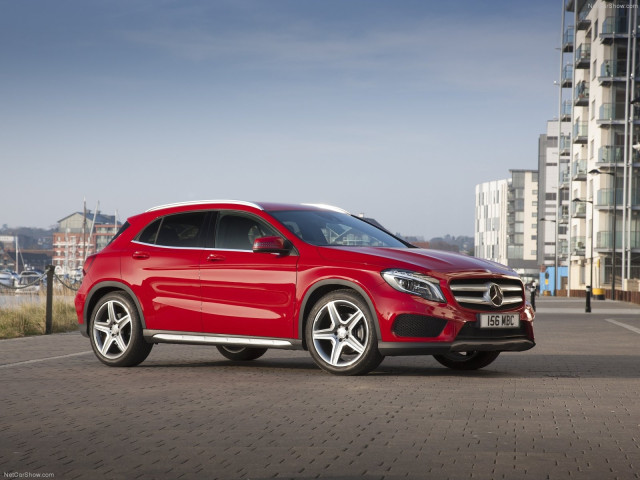 mercedes-benz gla uk-version pic #114960