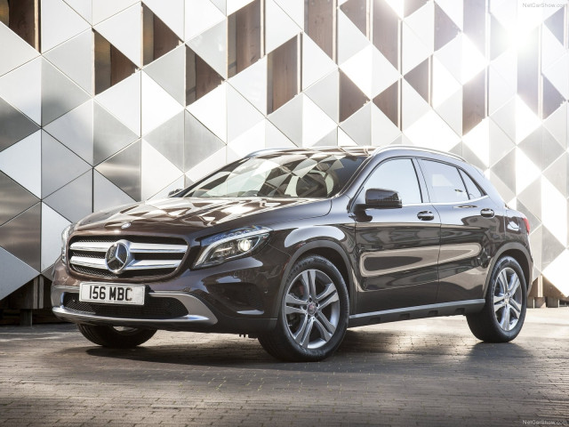 mercedes-benz gla uk-version pic #114972