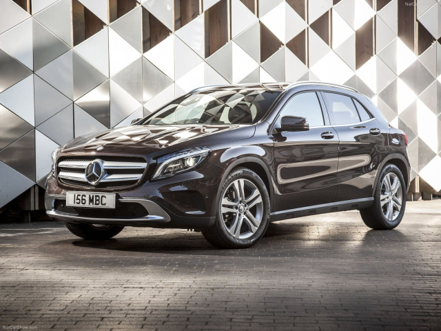 mercedes-benz gla uk-version pic #114974