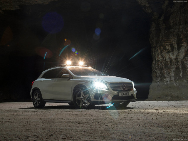 mercedes-benz gla uk-version pic #114975