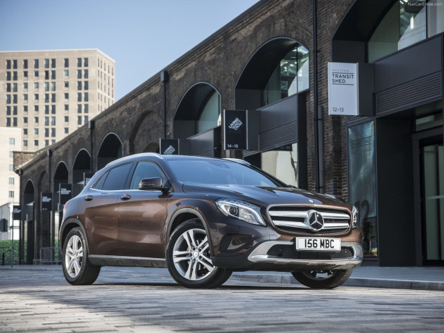 mercedes-benz gla uk-version pic #114977