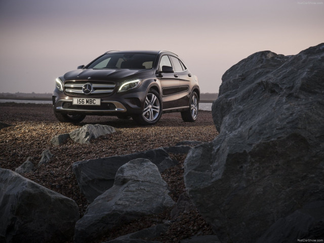 mercedes-benz gla uk-version pic #114984