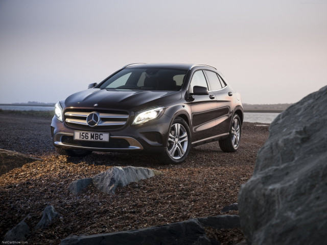 mercedes-benz gla uk-version pic #114986