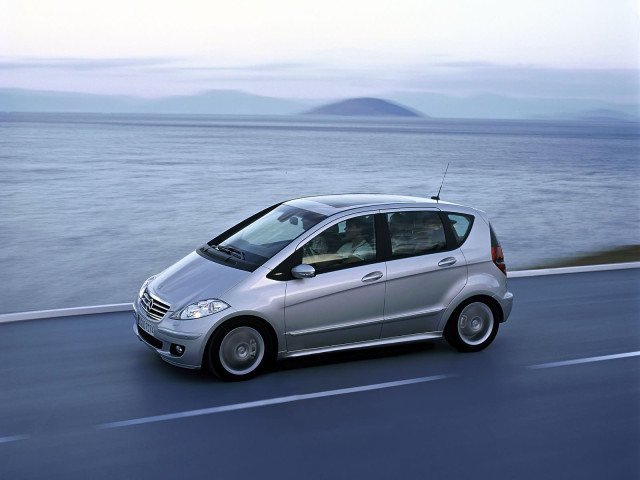 mercedes-benz a200 pic #11893