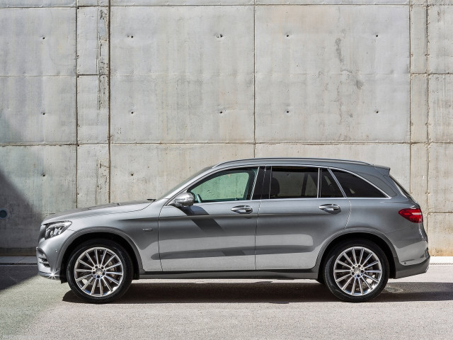 mercedes-benz glc pic #145951