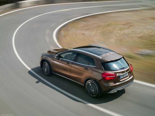 mercedes-benz gla-class pic #148325