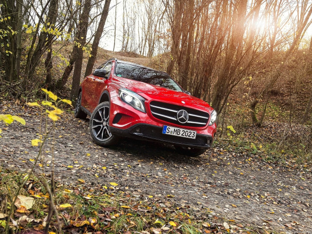 mercedes-benz gla-class pic #148333