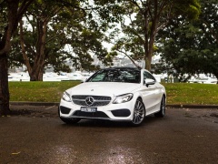 Mercedes-Benz C300 Coupe pic