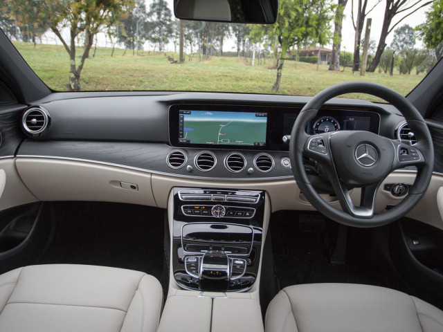 mercedes-benz e-class pic #169842