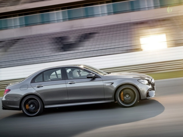 mercedes-benz e-class amg pic #170746