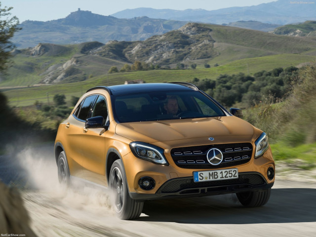 mercedes-benz gla-class pic #186028