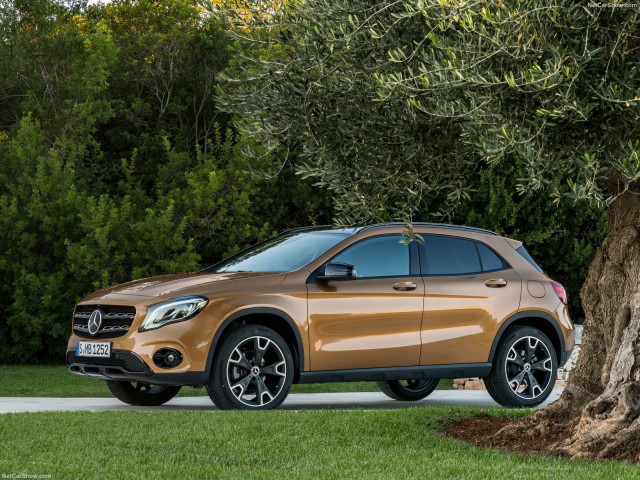 mercedes-benz gla-class pic #186031