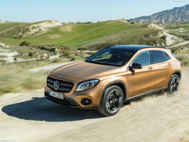 mercedes-benz gla-class pic #186036