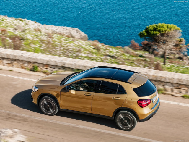 mercedes-benz gla-class pic #186038