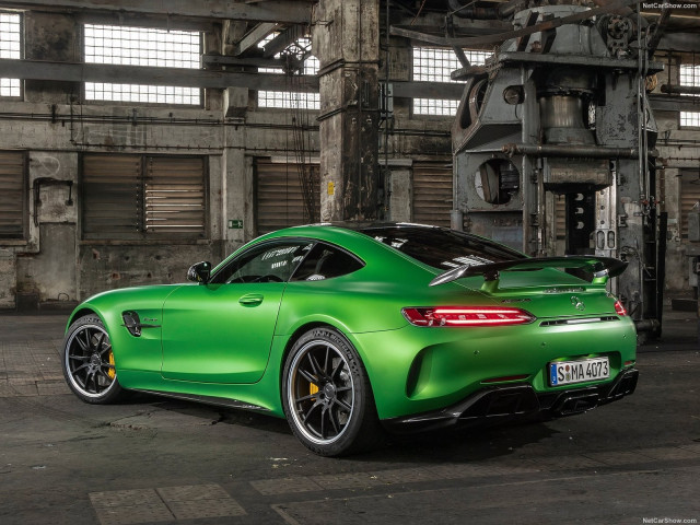 mercedes-benz amg gt r pic #194431