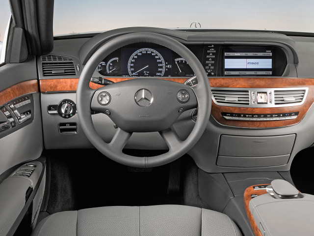 mercedes-benz s-class w221 pic #27030