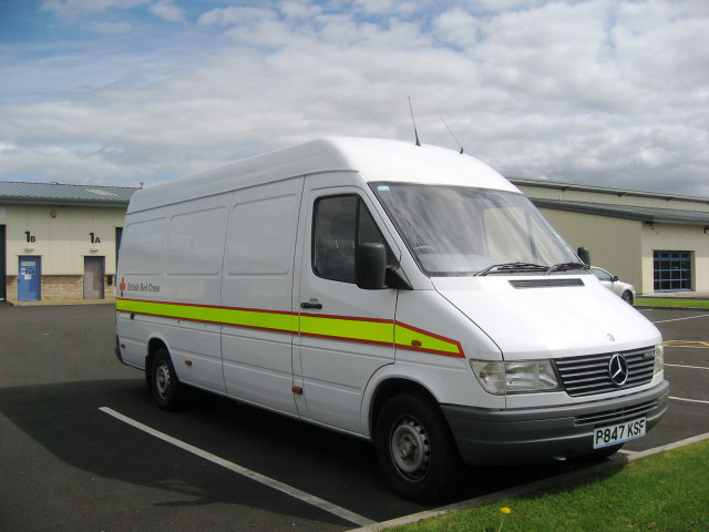 mercedes-benz sprinter pic #54085