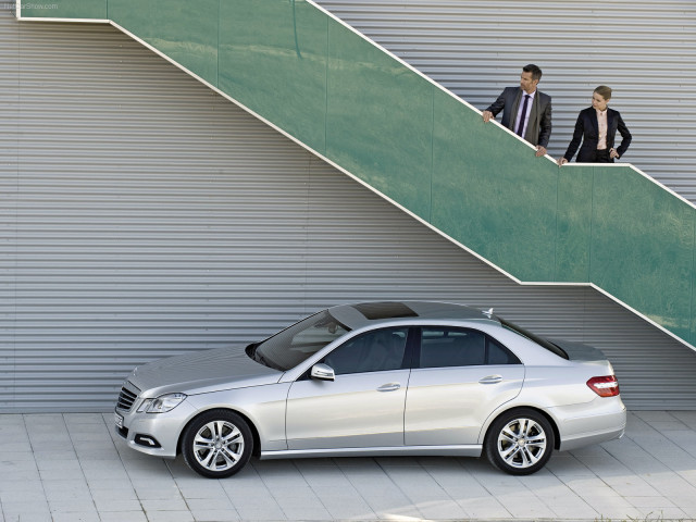 mercedes-benz e-class pic #60345