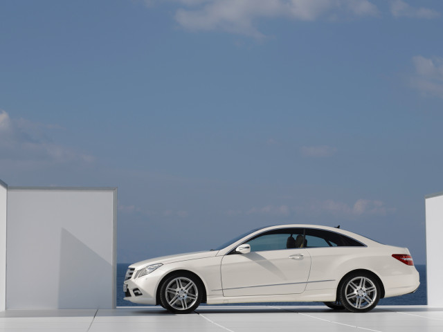 mercedes-benz e-class coupe pic #64543