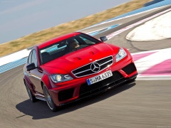 mercedes-benz c63 amg coupe pic #82708