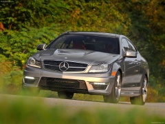 mercedes-benz c63 amg coupe pic #84568