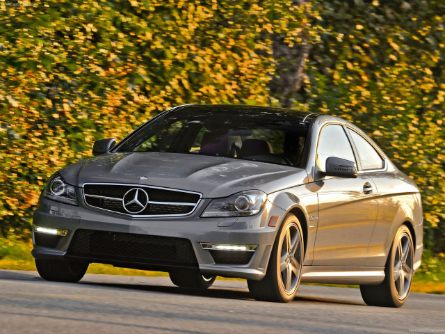 mercedes-benz c63 amg coupe pic #84572