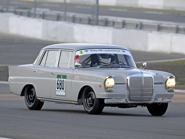 mercedes-benz 220 se racer car pic #91810