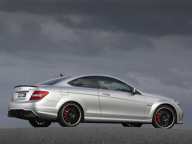 mercedes-benz c63 amg coupe pic #96459