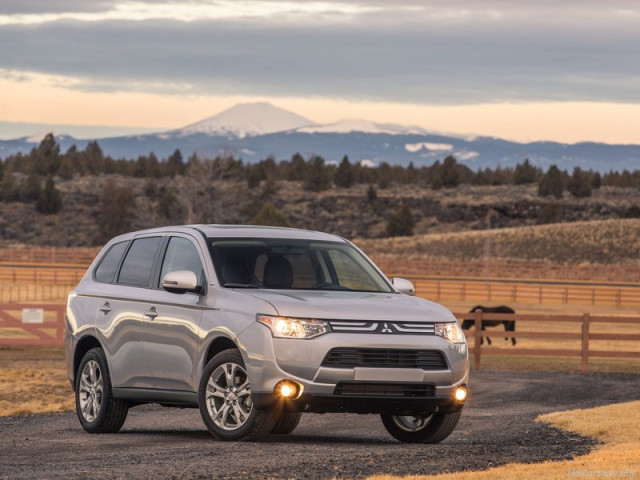 mitsubishi outlander pic #100105