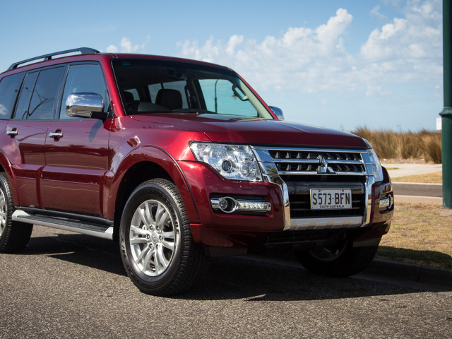 mitsubishi pajero pic #165012