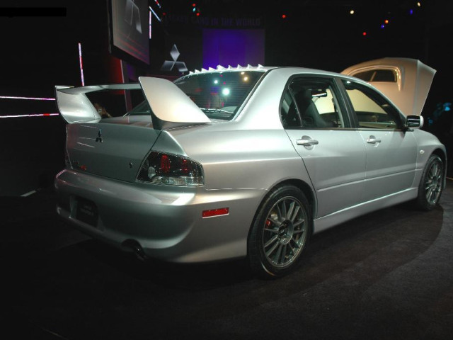 mitsubishi lancer evolution ix pic #22107