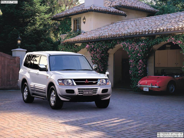 mitsubishi pajero pic #2249