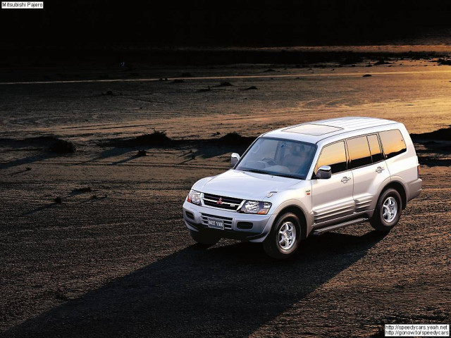 mitsubishi pajero pic #2250