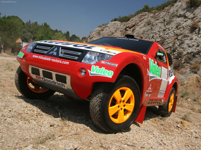 mitsubishi pajero evolution pic #38787