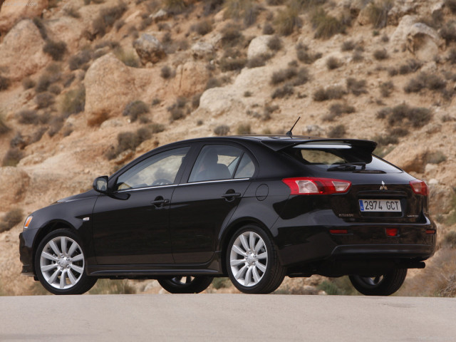 mitsubishi lancer sportback pic #55625