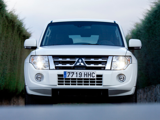 mitsubishi montero pic #98576