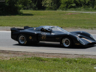 Chevron B16