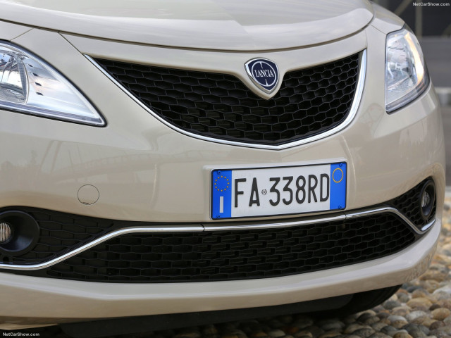 lancia ypsilon pic #156657